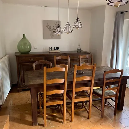 Les Clapiers Avec Jacuzzi Et Rivière. Appartamento