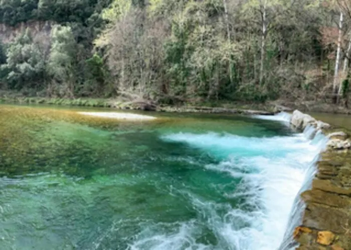 アパート Les Clapiers Avec Jacuzzi Et Riviere. Mialet